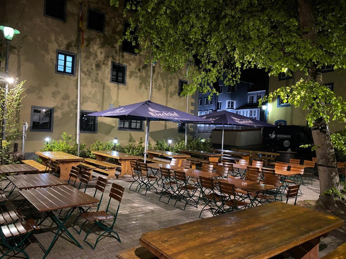 ולבורג Hotel-Gasthof Zur Post מראה חיצוני תמונה